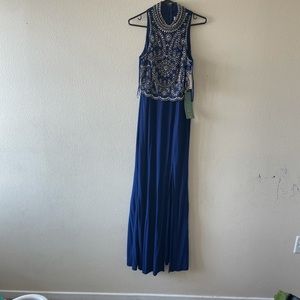 Blue maxi